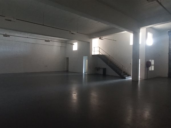 388  m² Industrial space