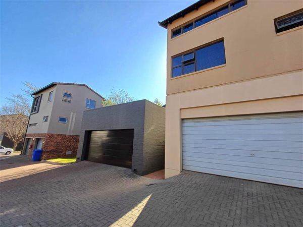 3 Bed Townhouse