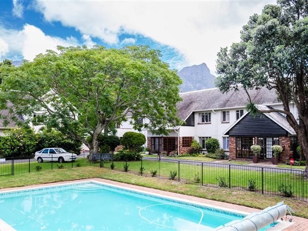 3 Bed Townhouse in Newlands