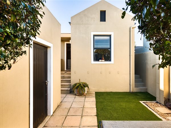 2 Bedroom House 2 Bedroom House