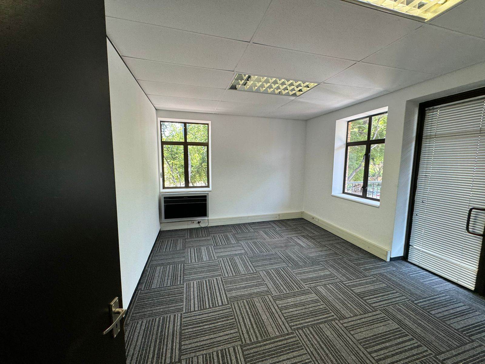 1018  m² Commercial space in Morningside photo number 28