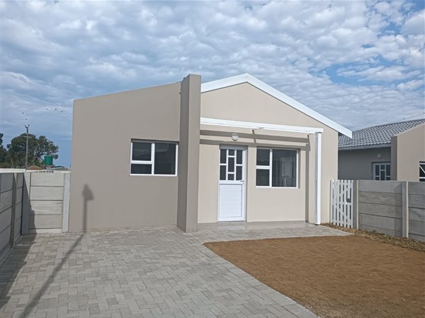 2 Bedroom House 2 Bedroom House