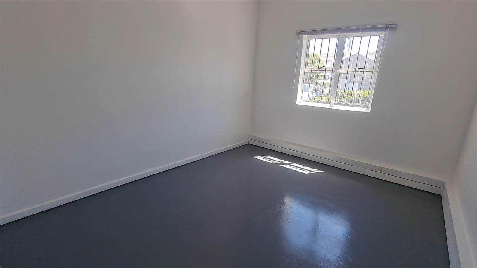 100  m² Commercial space in Milnerton photo number 9