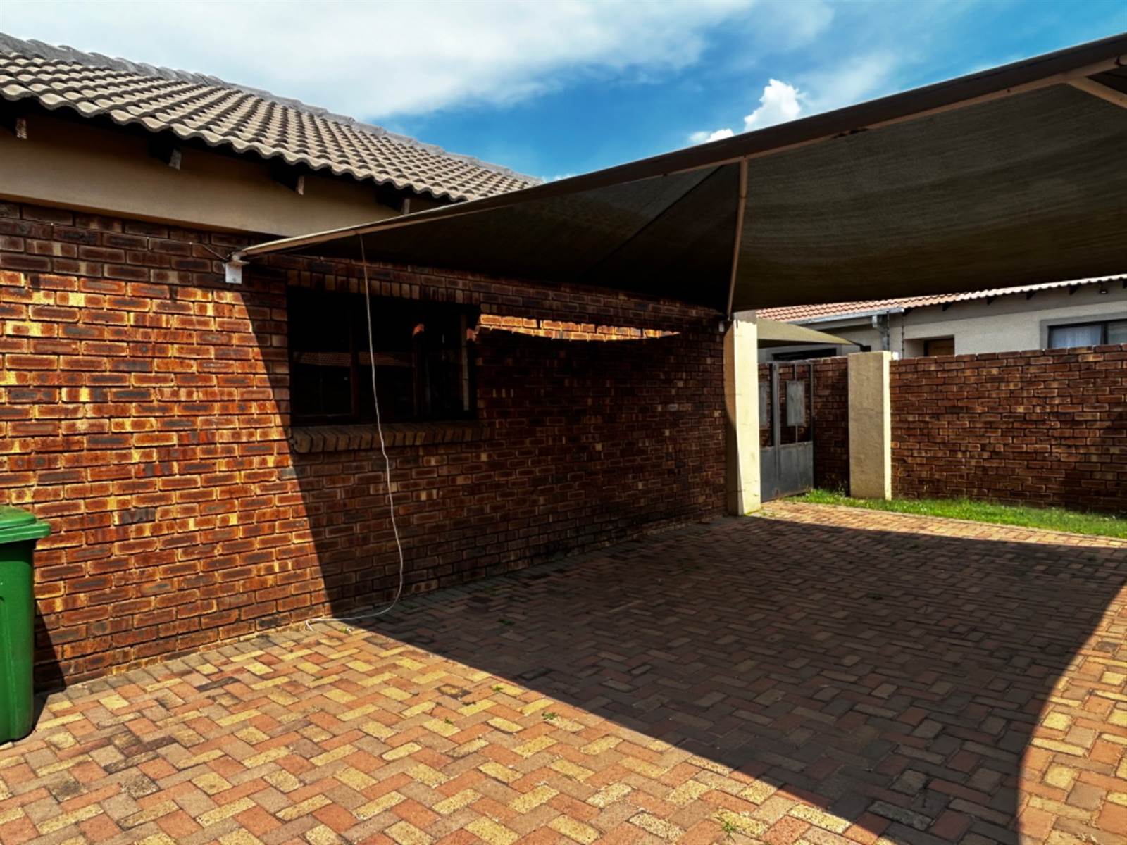 3 Bed House in Middelburg South photo number 6