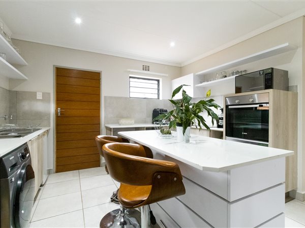 3 Bedroom House 3 Bedroom House
