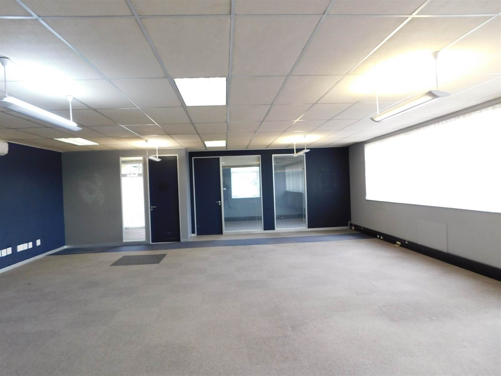 1432  m² Office Space in Ferndale photo number 9