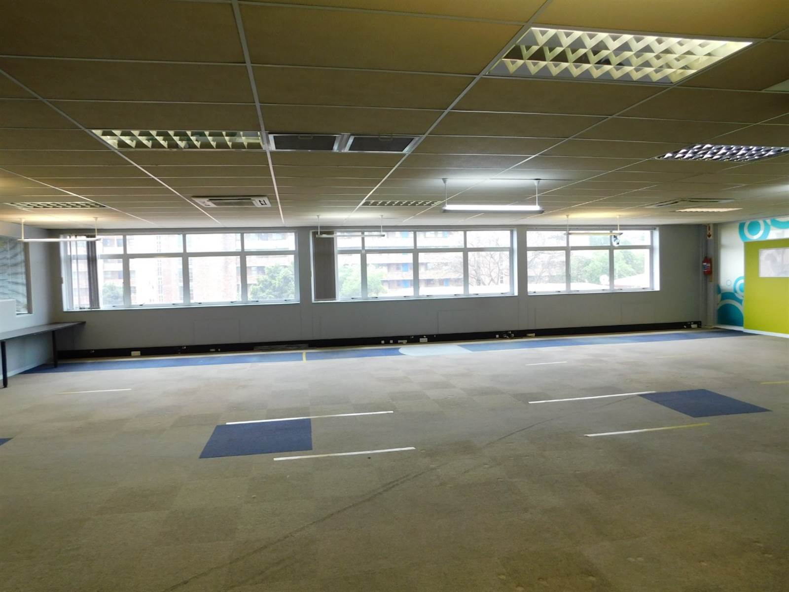 1432  m² Office Space in Ferndale photo number 8