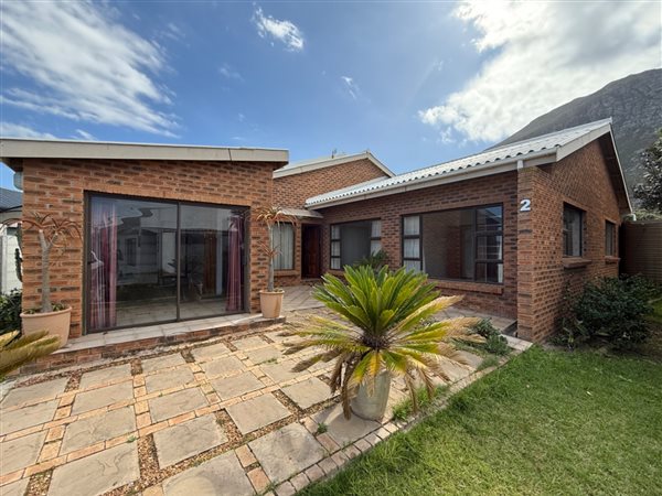 3 Bedroom House 3 Bedroom House