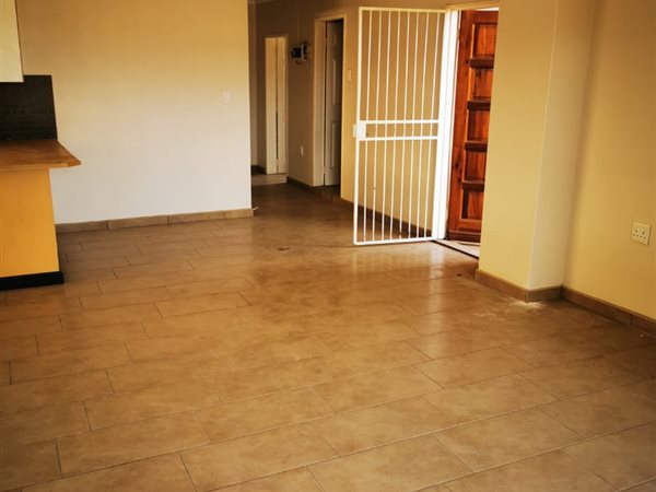 2 Bed House in Laezonia