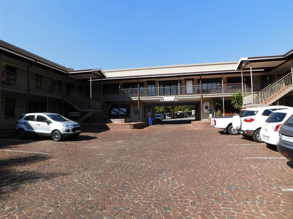 350 m² Office Space in Randburg Central