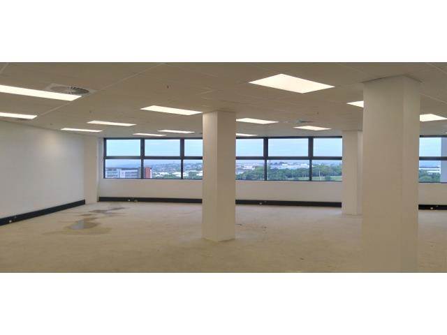 193  m² Office Space in Umhlanga Ridge photo number 3