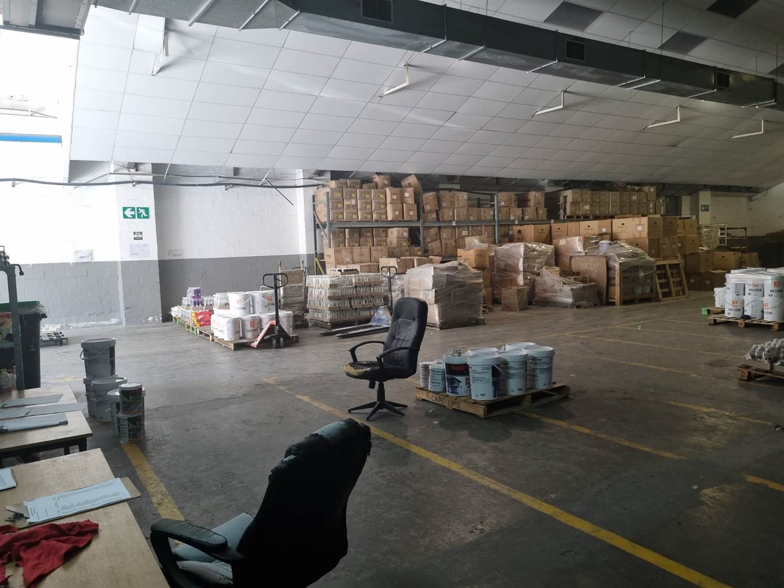 1054  m² Commercial space in Milnerton photo number 23