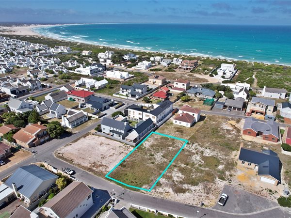 795 m² Land available in Struisbaai