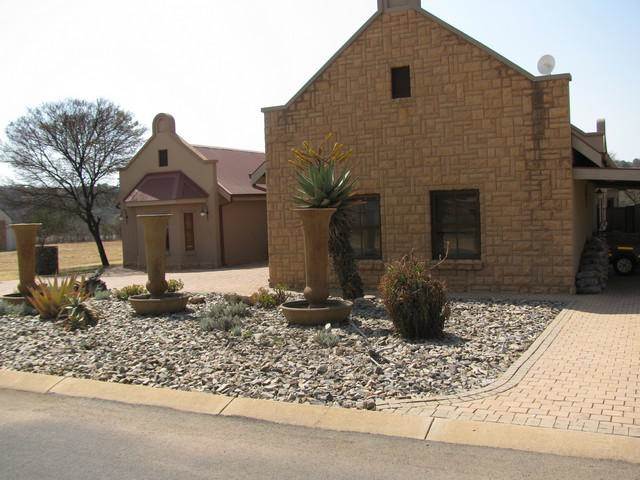 3 Bed House in Boschkop photo number 1