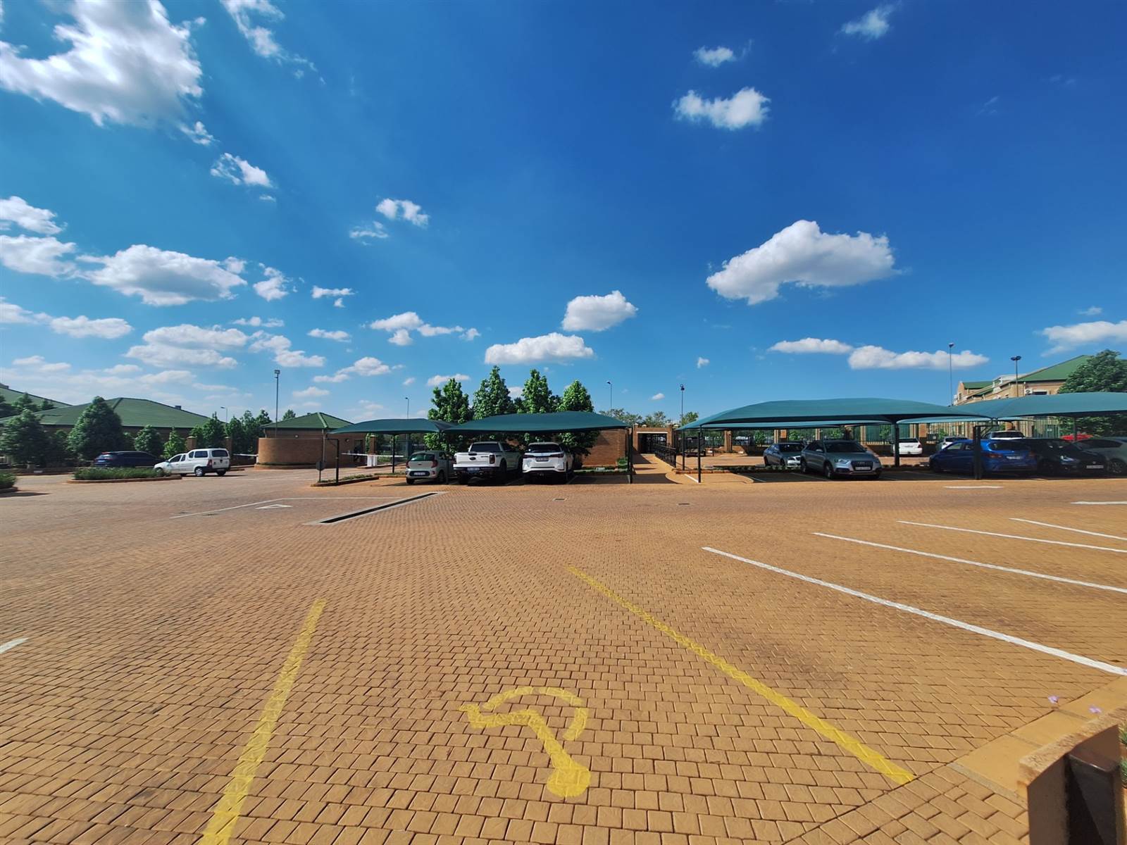 150  m² Office Space in Highveld Techno Park photo number 17