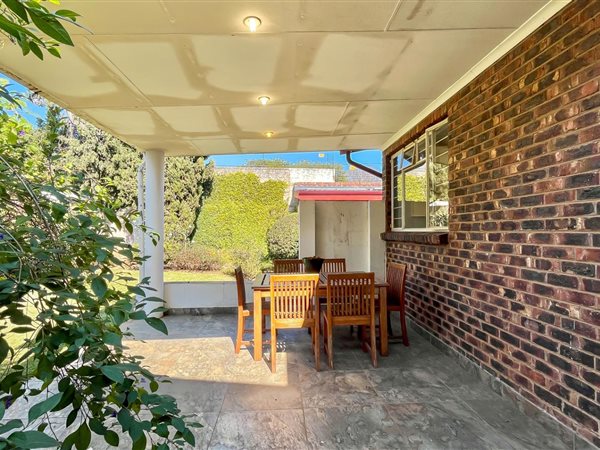 2 Bedroom House 2 Bedroom House