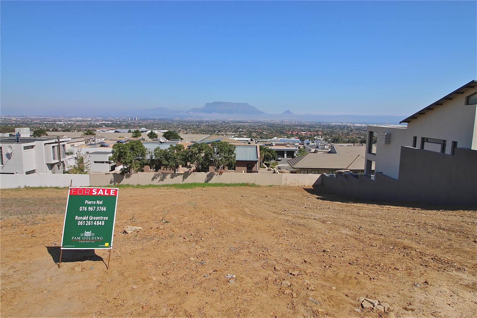 987 m² Land available in Plattekloof photo number 2