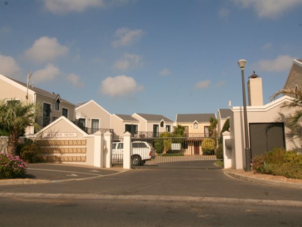 2 Bedroom House 2 Bedroom House