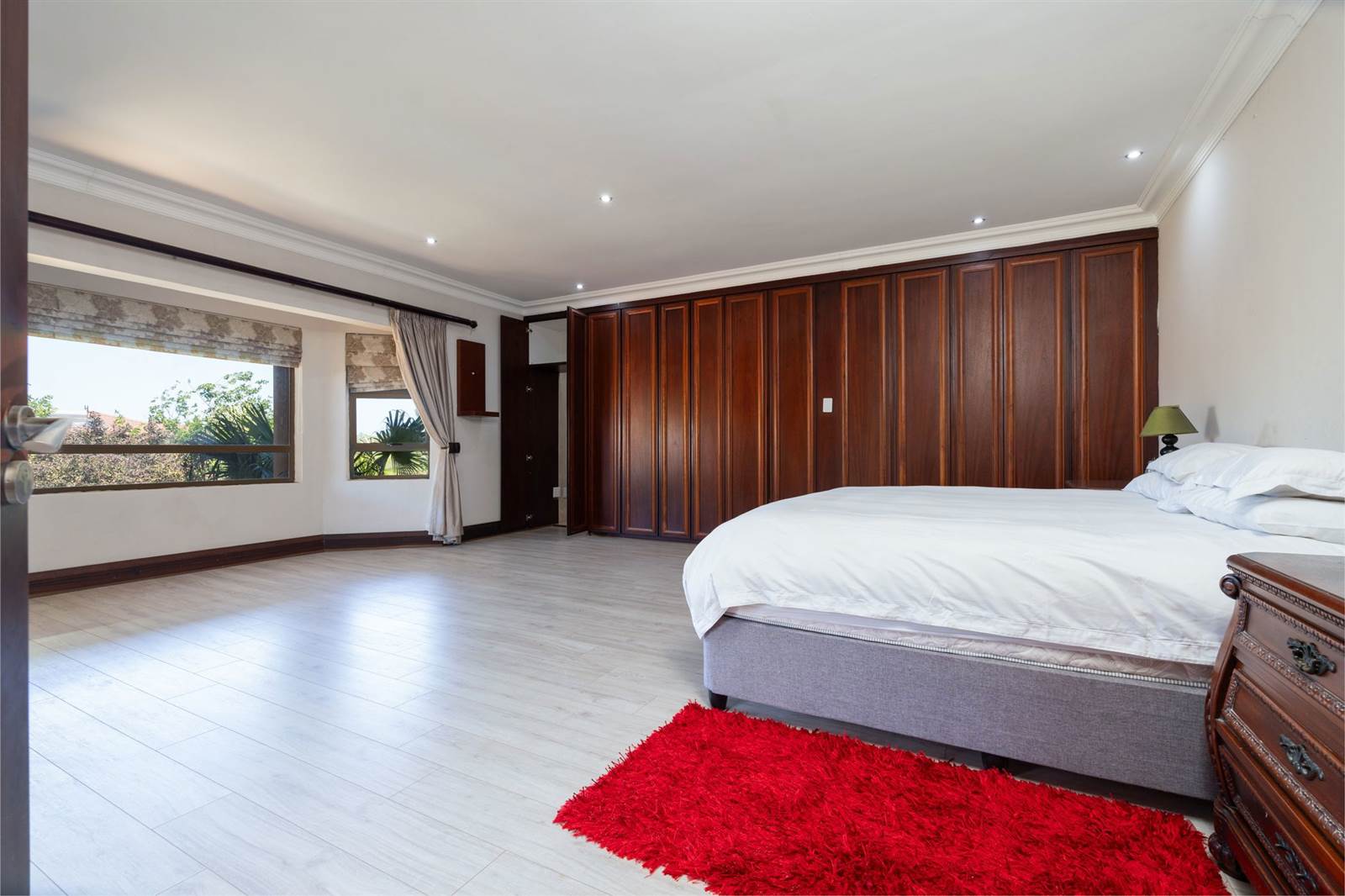 5 Bed House in Umhlanga Rocks photo number 28