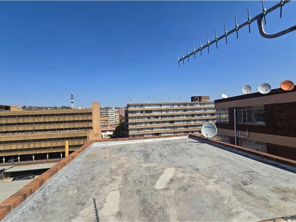 3 448  m² Commercial space