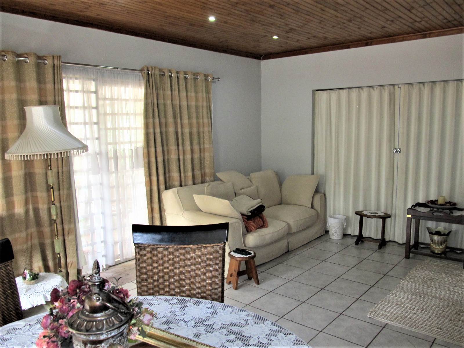 5 Bed House in Bronkhorstspruit photo number 8
