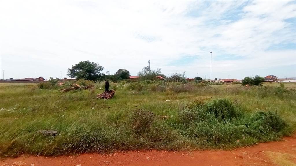 4215 m² Land available in Vosloorus photo number 7