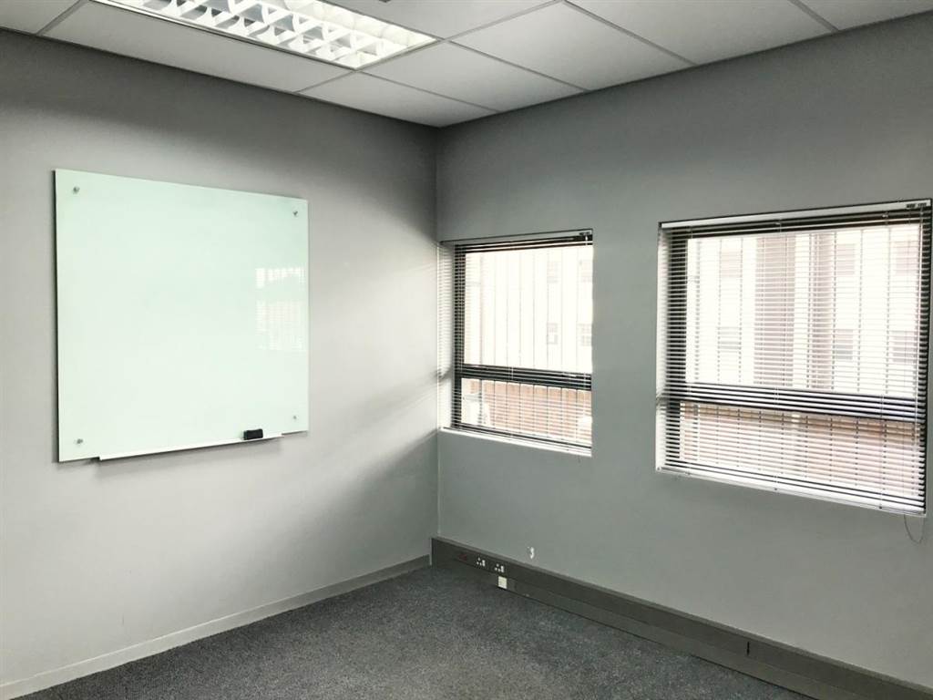 114  m² Office Space in Bedfordview photo number 10