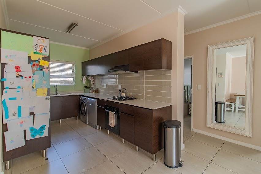3 Bed Townhouse in Bushwillow Park Estate photo number 6