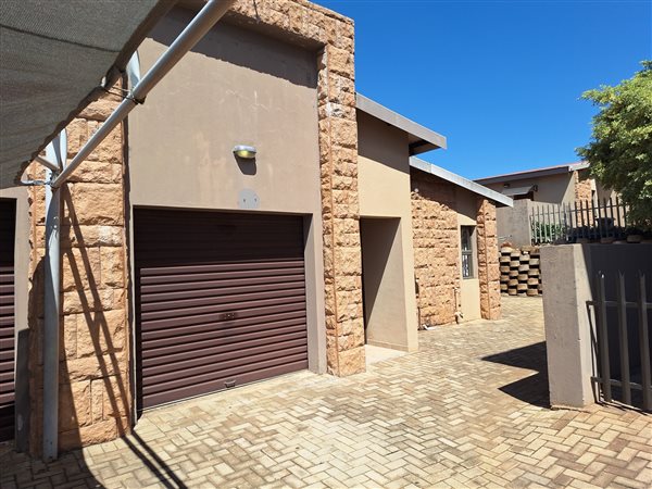 3 Bed Townhouse