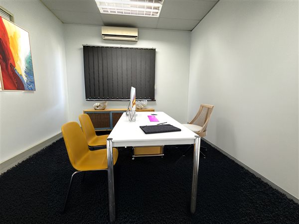 22 m² Commercial space 22 m² Commercial space