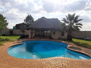 9 ha Smallholding in Vaalfontein