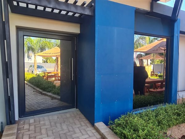 130 m² Commercial space 130 m² Commercial space