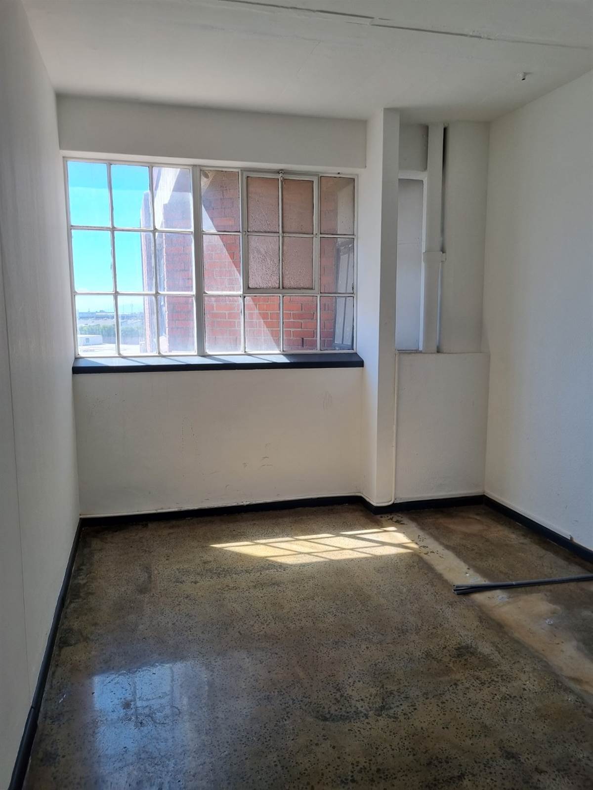 20  m² Commercial space in Salt River photo number 4