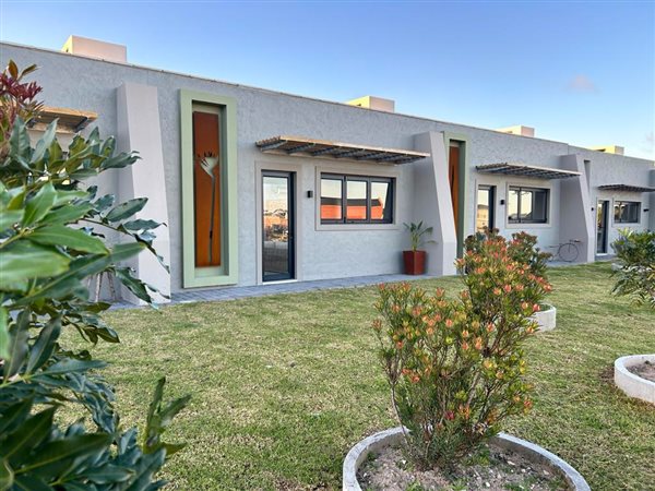 2 Bedroom House 2 Bedroom House