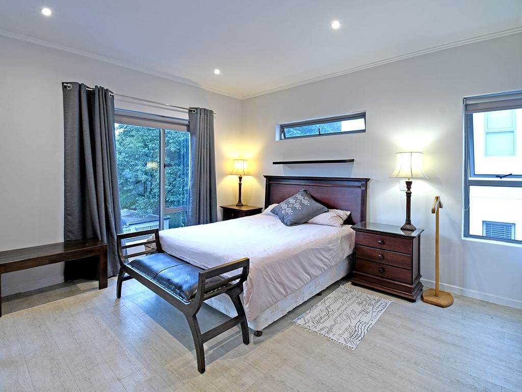 3 Bed Apartment in Bryanston photo number 19