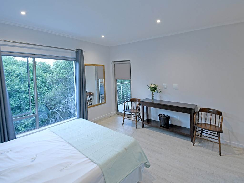 3 Bed Apartment in Bryanston photo number 15