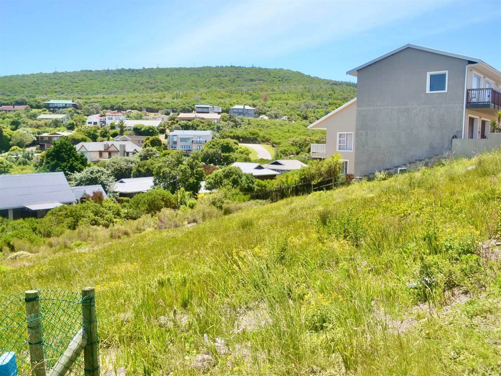 1053 m² Land available in Brenton on Sea photo number 3