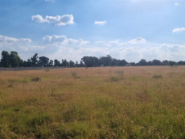 2.5 ha Land