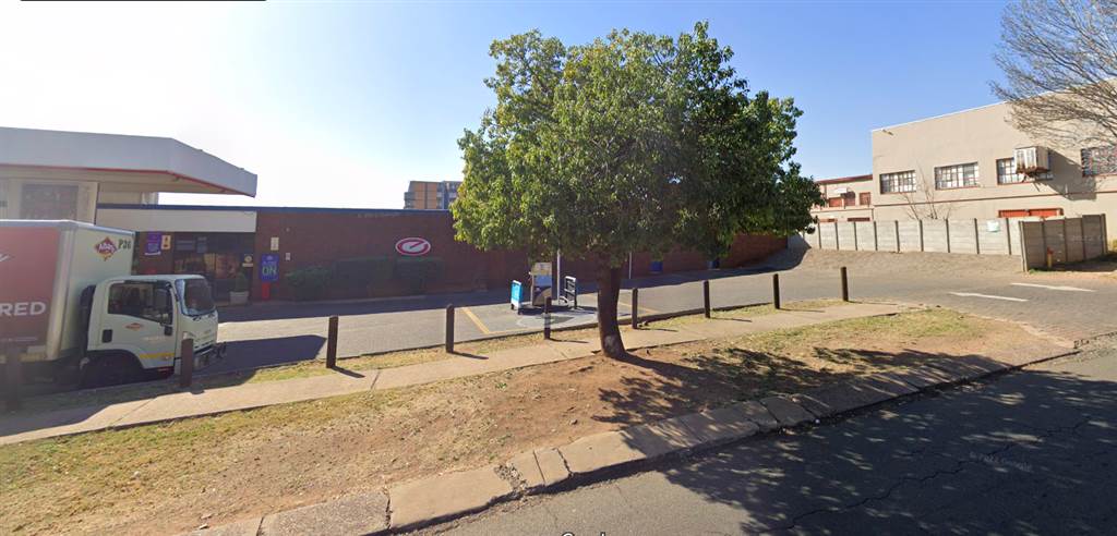 5200  m² Commercial space in Laudium photo number 9