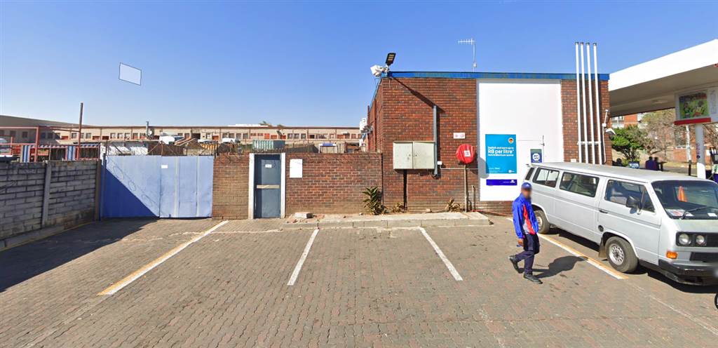5200  m² Commercial space in Laudium photo number 5