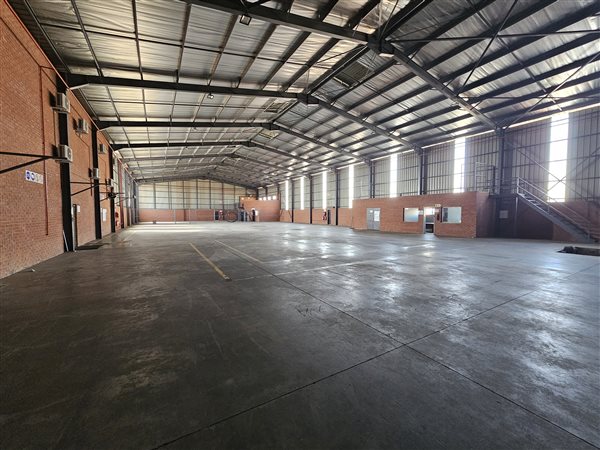 2 051  m² Industrial space