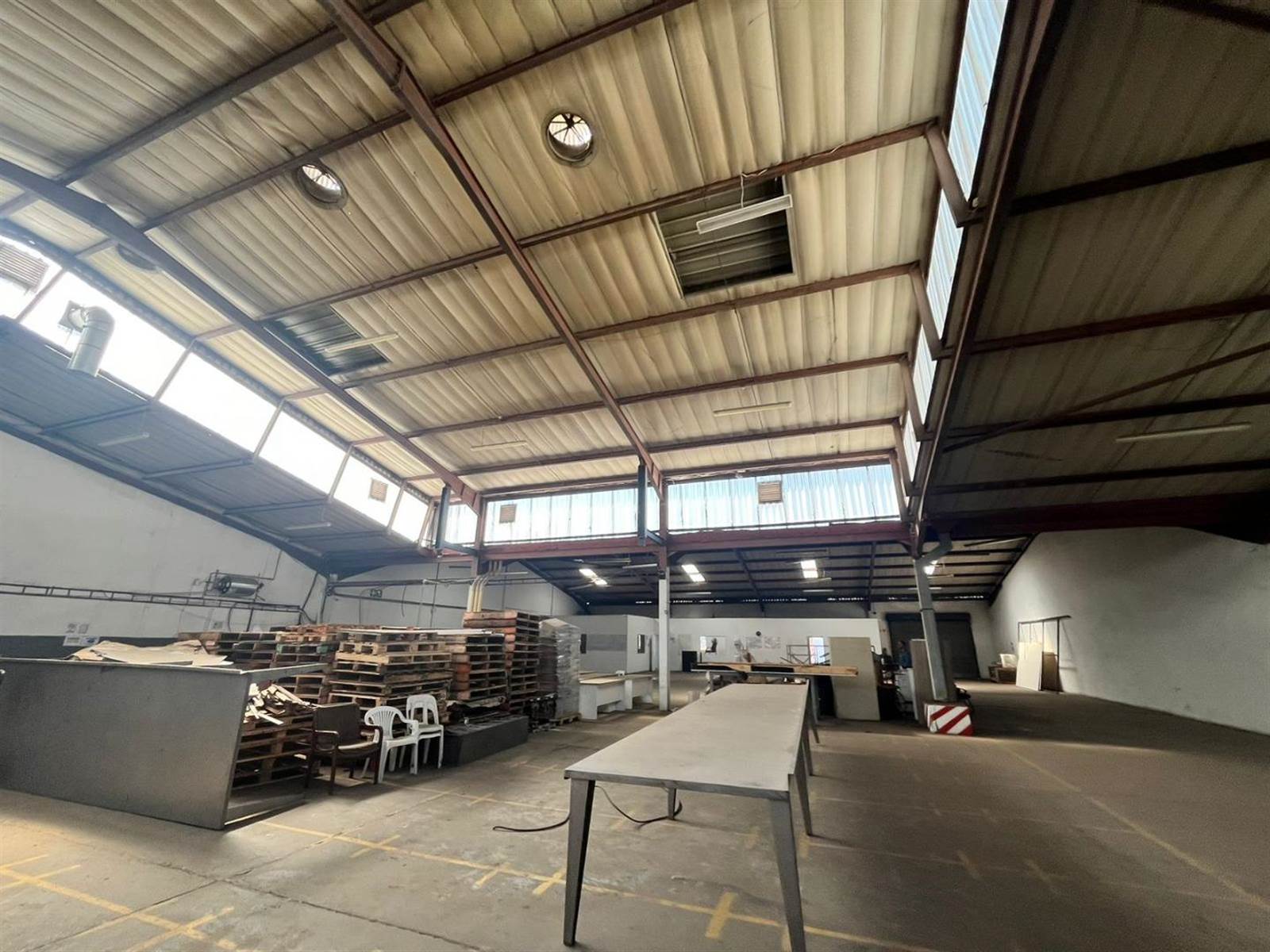 1025  m² Industrial space in Anderbolt photo number 14