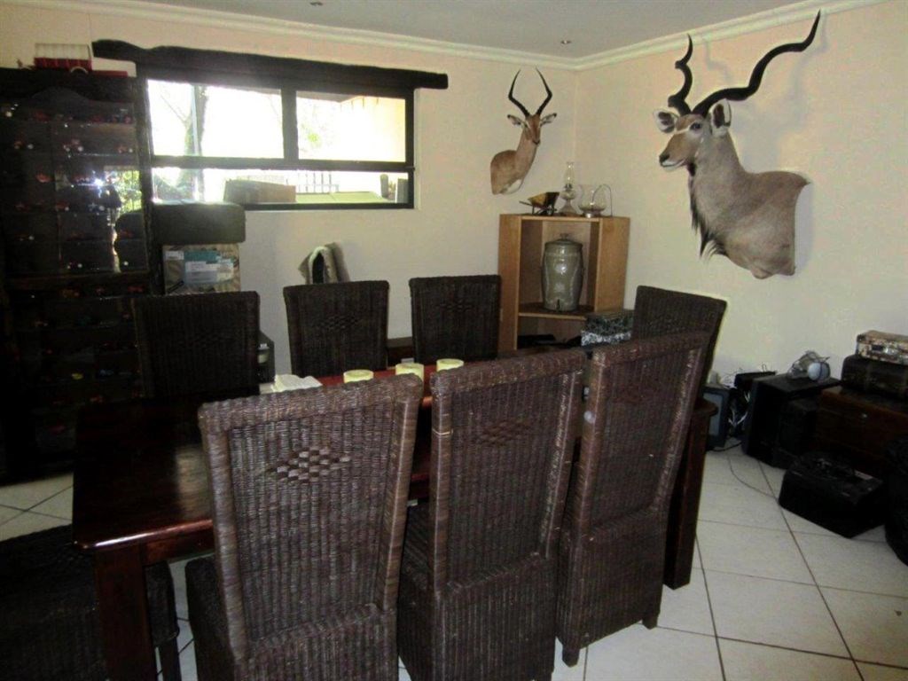 5 Bed House in Protea Park photo number 4