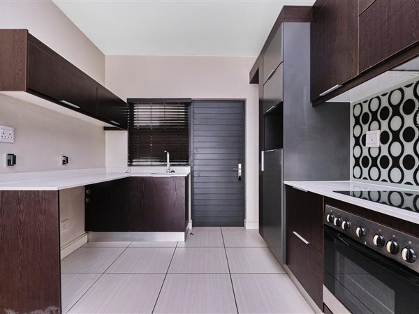 2 Bed Apartment