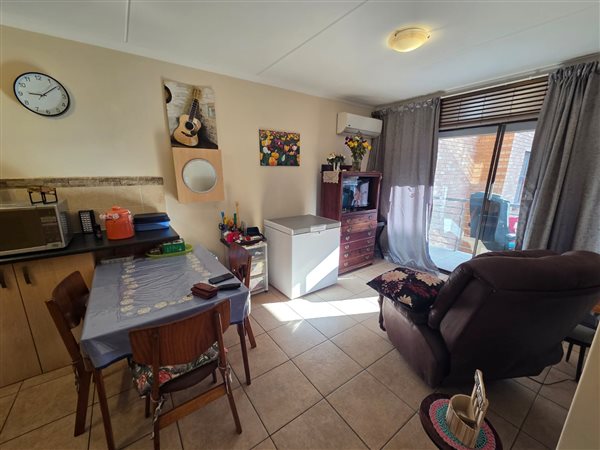 2 Bedroom Apartment 2 Bedroom Apartment