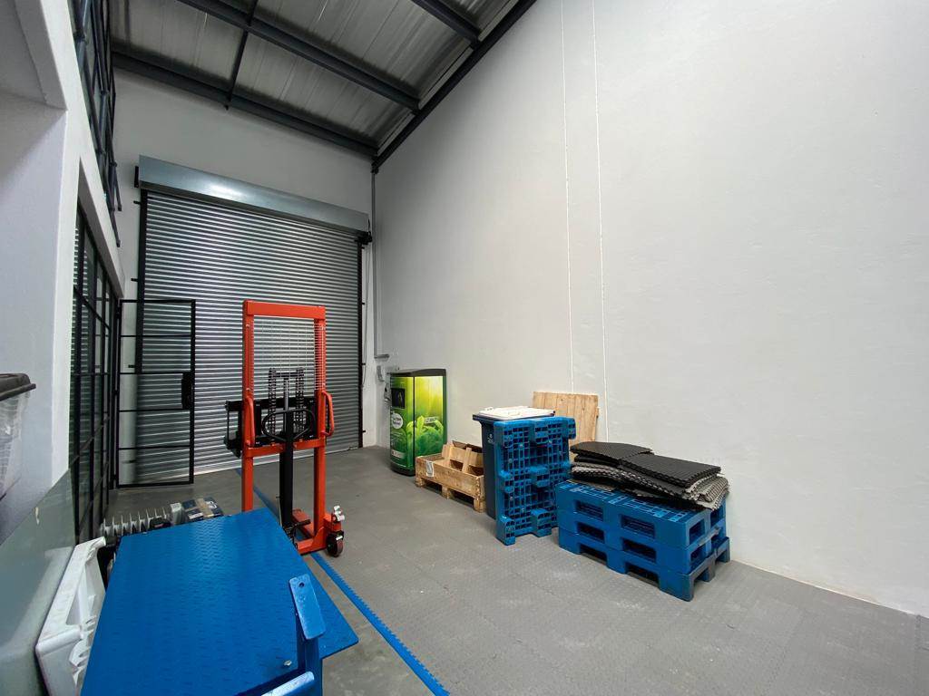 129  m² Industrial space in Barbeque Downs photo number 19