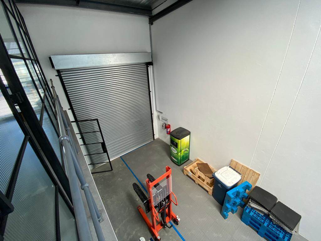129  m² Industrial space in Barbeque Downs photo number 21