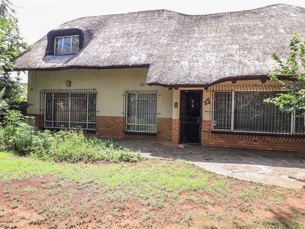 3 Bedroom House 3 Bedroom House