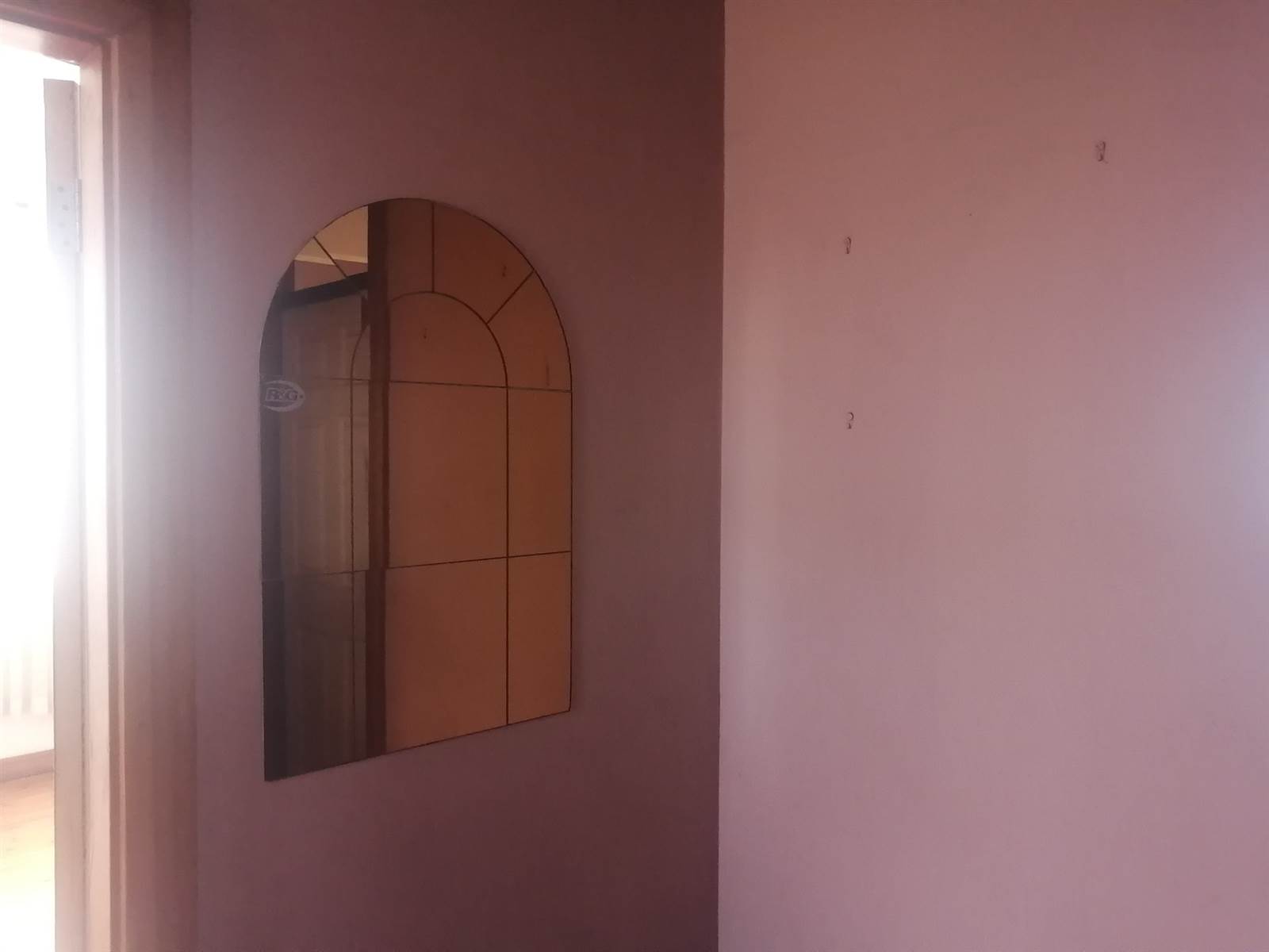 1.5 Bed Apartment in Umbilo photo number 13