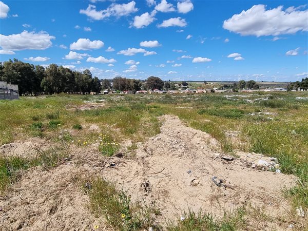 2649 m² Land available in Hopefield